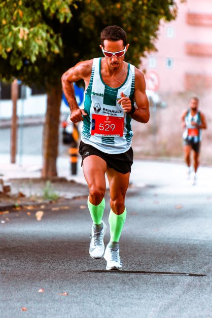 Running a maraton can cause leg cramps